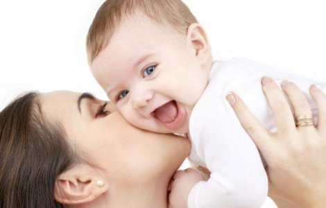 Mamele ar putea primi o alocatie de 350 lei pentru nou-nascuti in locul trusoului