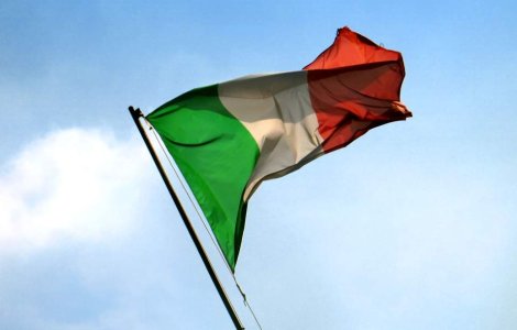 Un orasel italian cu 15.000 de locuitori, butoiul cu pulbere al unui val de xenofobie