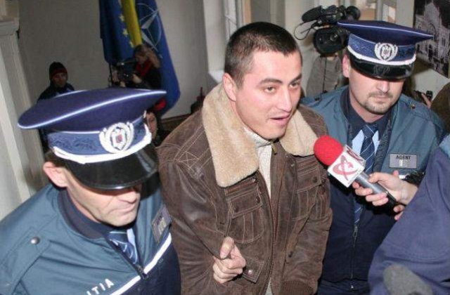 Cristian Cioaca, condamnat la 22 de ani de inchisoare pentru OMOR si PROFANARE