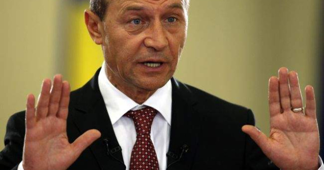 Basescu cere reexaminarea acordului cu Rompetrol