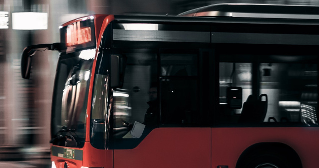 Primele autobuze electrice au ajuns la Galați. Când vor începe să circule