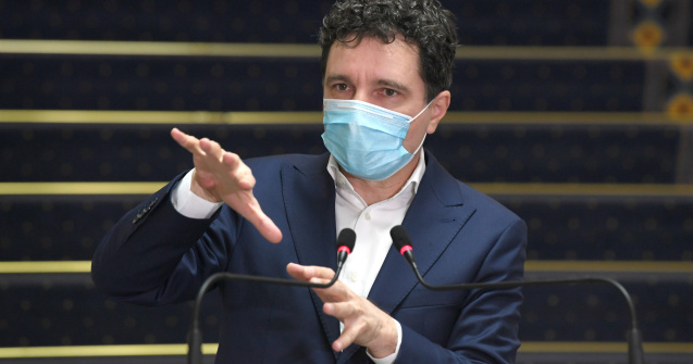 Nicușor Dan, despre desființarea companiilor înființate de Firea