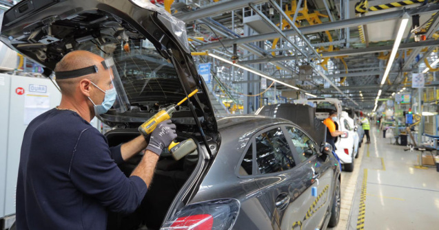 Ford suspendă timp de 8 zile producția de la Craiova