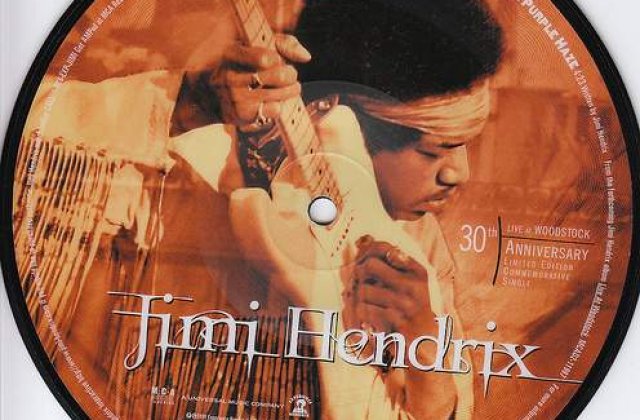 Un nou album best of Jimi Hendrix