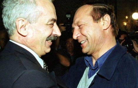 Basescu l-a decorat post-mortem pe Radu Vasile