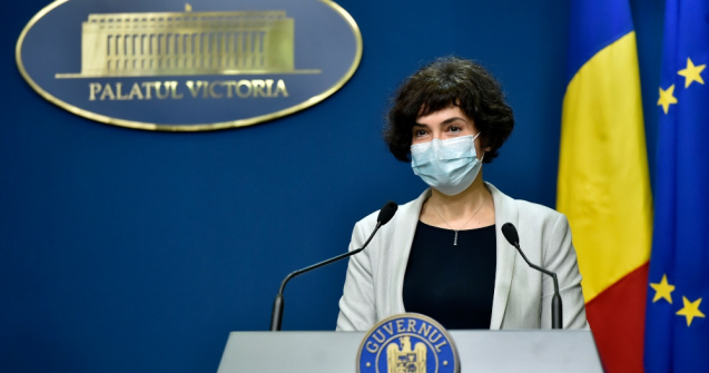Andreea Moldovan: „Încercăm să nuanţăm abordarea COVID”
