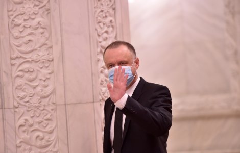 Scandal în AUR: Un senator omagiază legionarii