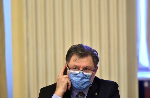 Alexandru Rafila: &bdquo;Ne așteaptă o vară cu restricții!&rdquo;