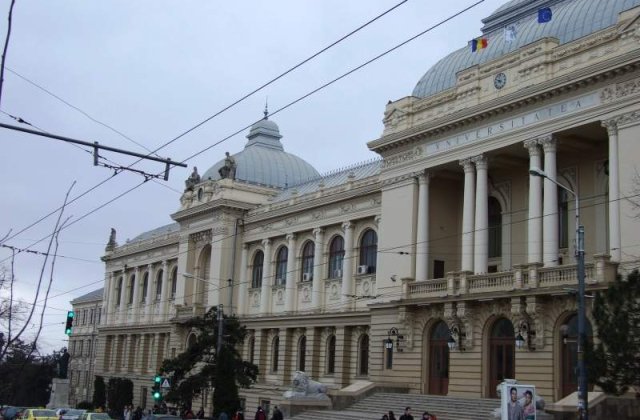 Atentat cu BOMBA la Universitatea "Asachi" din Iasi in timpul examenului de licenta