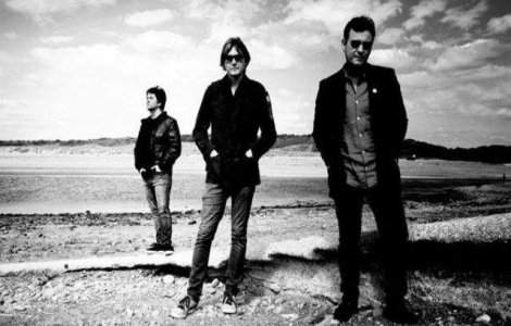 Manic Street Preachers lanseaza un nou album de studio