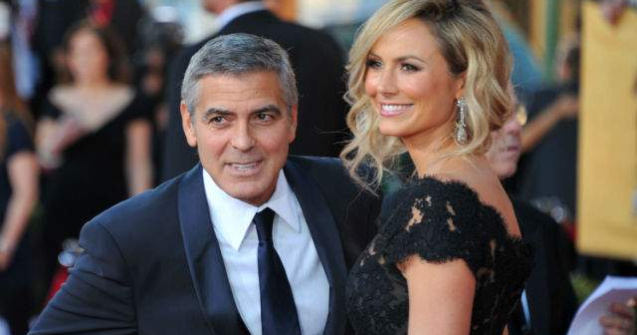 George Clooney si Stacy Keibler s-au despartit