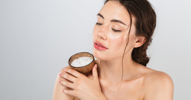  Top  Răsfăț în propria locuință: 3 beneficii ale utilizării sării de baie