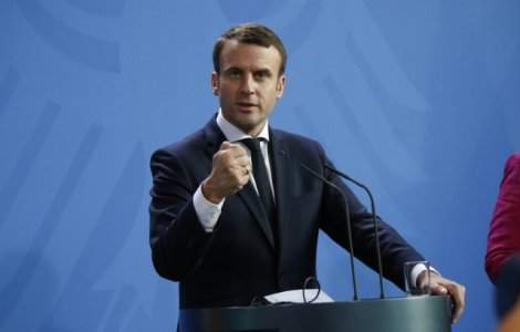 Macron a recunoscut că armata franceză l-a asasinat pe Ali Boumendjel în 1957