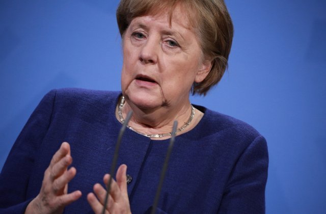 Angela Merkel a acceptat o relaxare treptată a restricțiior