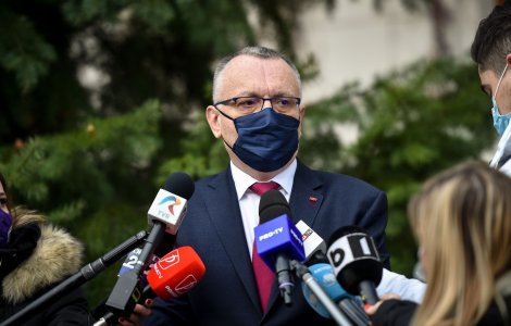 Cîmpeanu: „Anul școlar ar putea începe mai devreme pentru a fi mai lung”