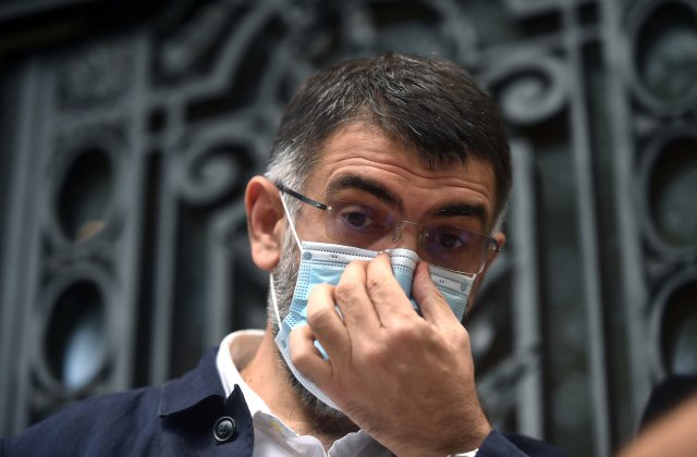 Cazanciuc, despre bugetul pe 2021: „A trecut în aplauzele neputinţei”