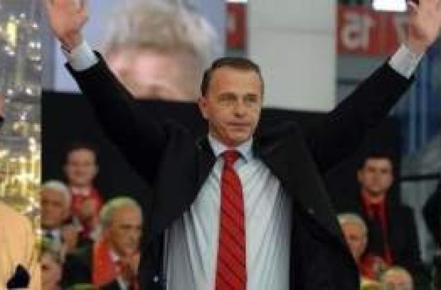 Unde si-a facut Geoana vacanta: La Patriciu sau la Obama?