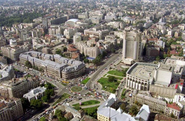 Edilii Capitalei vor sa refaca Piata Universitatii