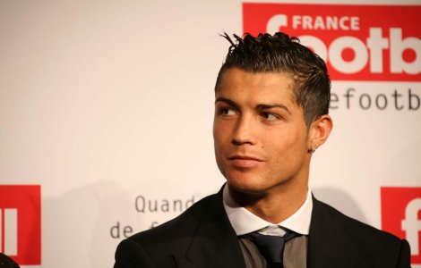 Cristiano Ronaldo, pe urmele lui Beckham