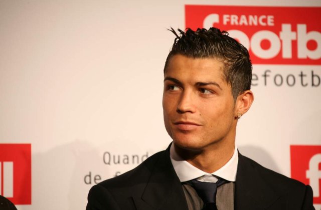 Cristiano Ronaldo, pe urmele lui Beckham