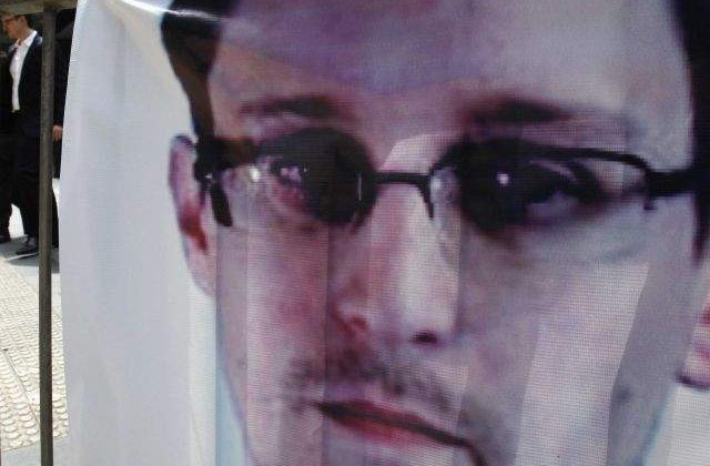 Edward Snowden a acceptat propunerea de azil in Venezuela
