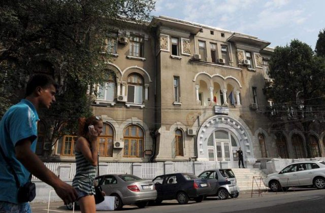 Maternitatea Giulesti nu are bani de daune