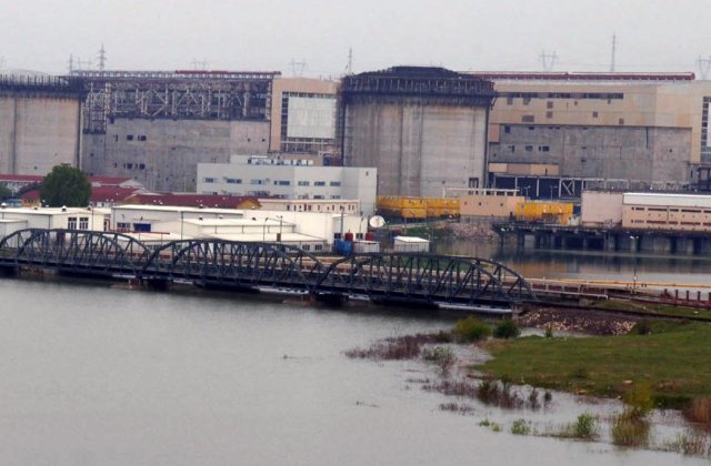 Jandarm, găsit &icirc;mpușcat &icirc;n cap la CNE Cernavodă. Ar fi vorba de o sinucidere