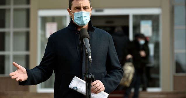 VIDEO Ministrul Mediului lansează campania „Vinerea Verde-Stop! Azi, maşina stă pe loc!”