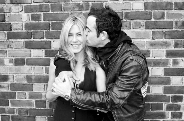 Jennifer Aniston si Justin Theroux au stabilit data nuntii