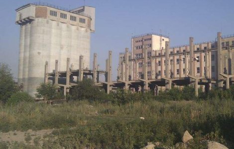 Fabrica de paine Lujerul si-ar putea inchide portile la 1 august