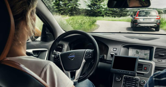 Masinile vor incepe sa ne conduca. Promite Volvo, din 2014