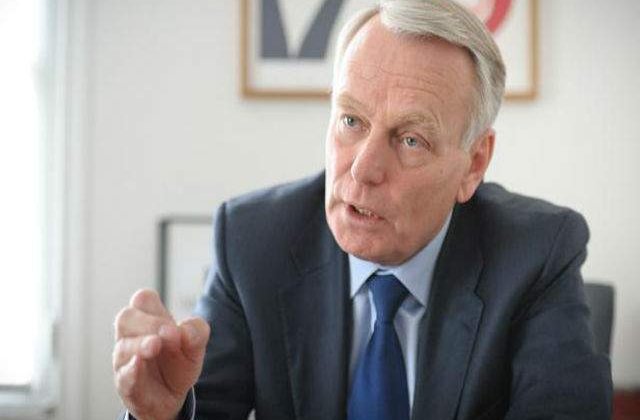 Ayrault: Relatia Frantei cu Romania nu trebuie rezumata la problema romilor