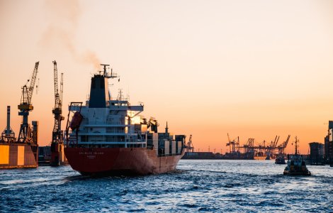 Un vapor rusesc s-a scufundat în Marea Neagră. Salvarea echipajului în derulare