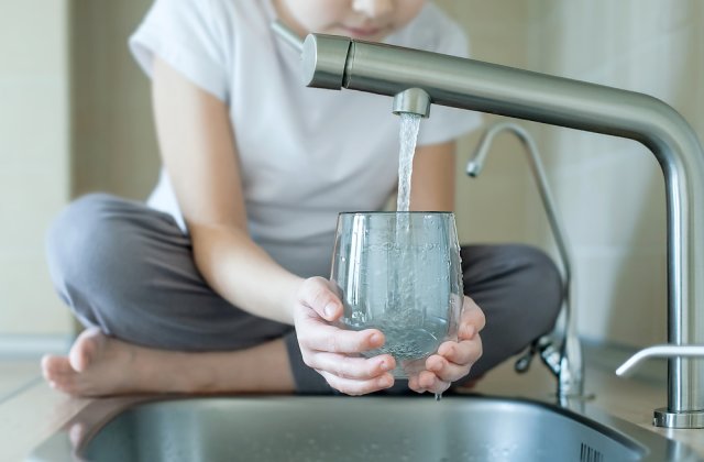 Facturi mai mici la utilități: 3 sfaturi pentru economisirea apei