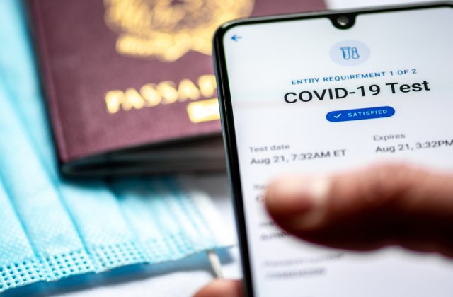 Cioloș anunță crearea unei platforme europene pentru certificate de vaccinare: „Nu va fi un pașaport”