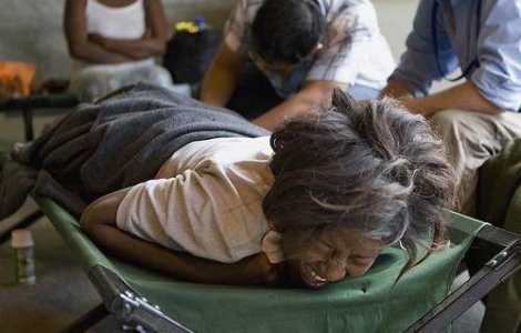 Haiti: Miracolul supravietuitorilor scosi de sub daramaturi