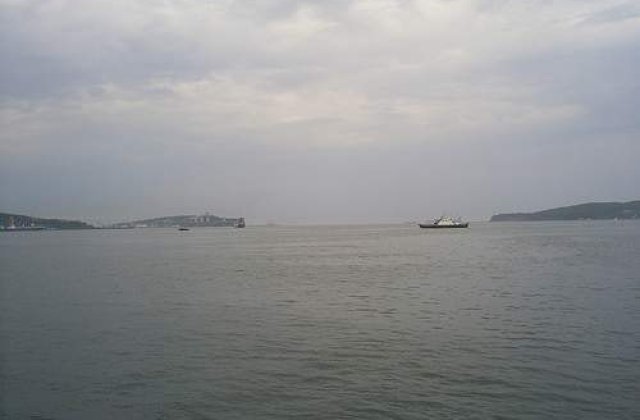 Un vas moldovean a esuat, iar un petrolier roman pluteste in deriva in stramtoarea Bosfor