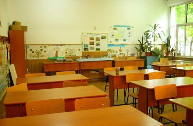 Parinti: Sistemul educatiei nu face nimic pentru copiii cu dizabilitati