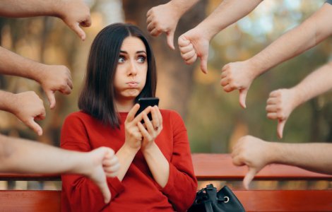  Top  3 expresii care pot neutraliza rapid orice critică