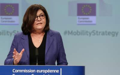 Adina Vălean, despre...