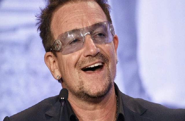 Bono a devenit Comandor al Ordinului Artelor si Literelor