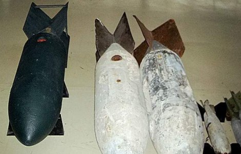 Cartier evacuat la Budapesta, dupa descoperirea unei bombe de 50 kg