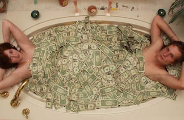 PayPal a transferat din greseala 92 de MILIOANE de MILIARDE de dolari in contul unui utilizator