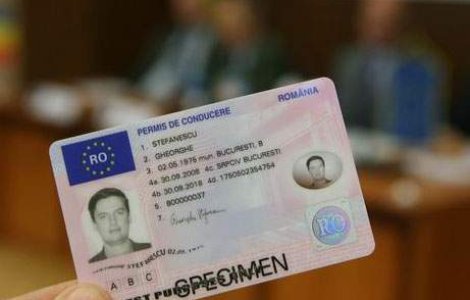 Eliberarea permisului de conducere ar putea fi ceruta prin e-mail