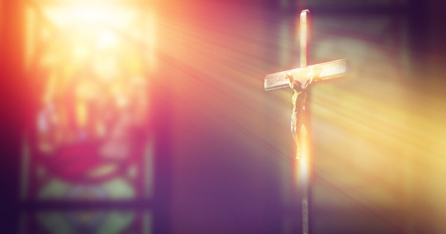 Biserică vandalizată în parcul IOR! „Be gay” și „LGBT” sunt câteva dintre mesaje