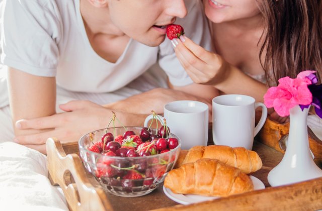 Armonie &icirc;n cuplu: 3 alimente care &icirc;mbunătățesc viața sexuală