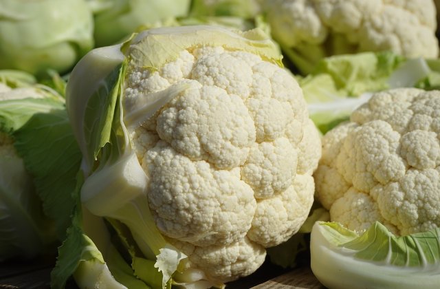 Complex de nutrienți &icirc;n alimentație: 3 beneficii ale conopidei