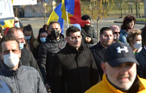 Parlamentarii AUR vor protesta în fața Ministerului Energiei