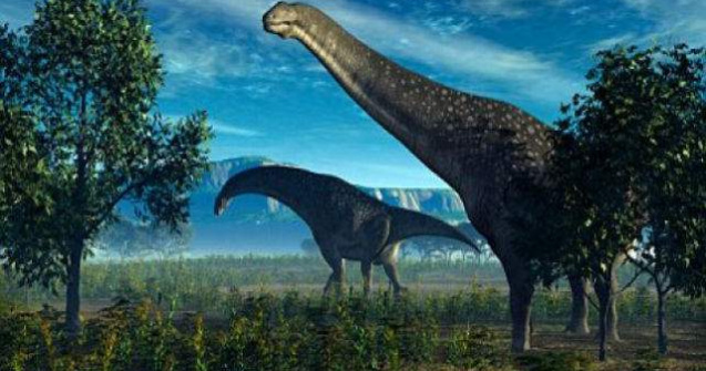 Dintii dinozaurilor erbivori se schimbau o data pe luna