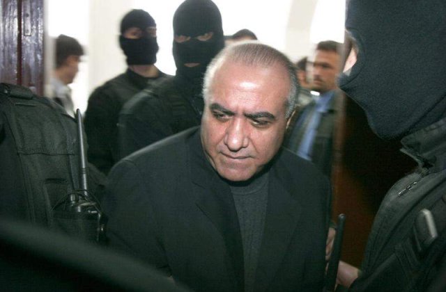 Omar Hayssam a fost adus in Romania: Sirianul a fost predat Politiei Romane